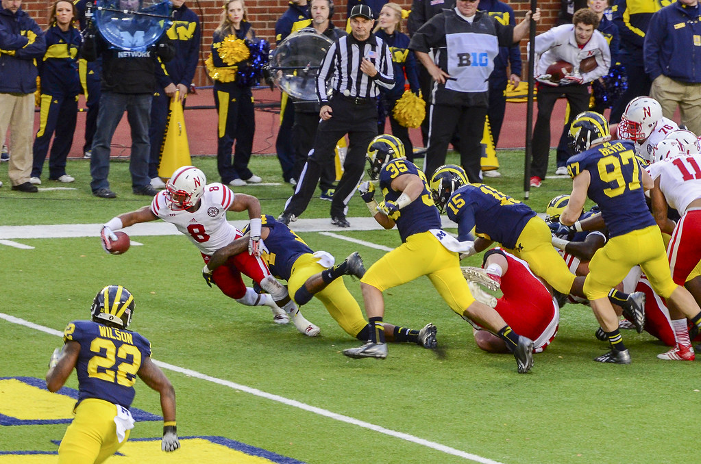 CBA球队战术分析：深圳队防守策略,